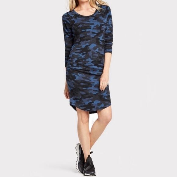 Sundry Side Ruched Sweatshirt Dress in Blue & Black Camo Sundry 2 | Size Medium - Picture 12 of 12